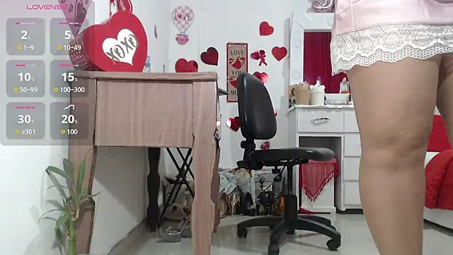 Jadeee  online show from March 26, 6:30 am