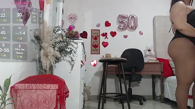 Jadeee  online show from March 27, 8:08 pm