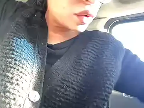 Snapshot of myloveforyouu chatting on January 18, 4:10 pm myloveforyouu online show from January 18, 4:10 pm