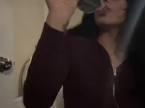 Snapshot of myloveforyouu chatting on January 21, 5:16 am myloveforyouu online show from January 21, 5:16 am