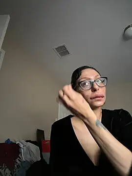 Snapshot of myloveforyouu chatting on March 22, 2:47 pm myloveforyouu online show from March 22, 2:47 pm