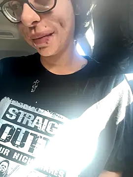 Snapshot of myloveforyouu chatting on September 9, 2:05 pm myloveforyouu online show from September 9, 2:05 pm