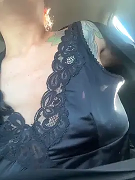 Snapshot of myloveforyouu chatting on September 16, 1:45 pm myloveforyouu online show from September 16, 1:45 pm