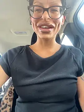 Snapshot of myloveforyouu chatting on September 21, 4:30 pm myloveforyouu online show from September 21, 4:30 pm