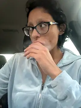 Snapshot of myloveforyouu chatting on October 8, 12:25 pm myloveforyouu online show from October 8, 12:25 pm