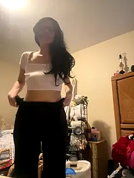 Snapshot of myloveforyouu chatting on October 15, 12:38 pm myloveforyouu online show from October 15, 12:38 pm