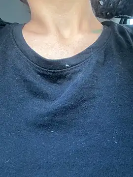 Snapshot of myloveforyouu chatting on October 18, 2:07 pm myloveforyouu online show from October 18, 2:07 pm