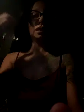 Snapshot of myloveforyouu chatting on October 19, 5:52 am myloveforyouu online show from October 19, 5:52 am