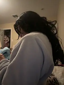 Snapshot of myloveforyouu chatting on November 4, 5:17 am myloveforyouu online show from November 4, 5:17 am