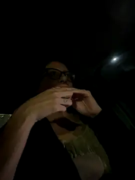 Snapshot of myloveforyouu chatting on November 8, 4:45 am myloveforyouu online show from November 8, 4:45 am