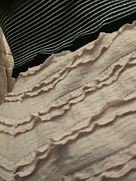 Snapshot of myloveforyouu chatting on November 29, 5:54 am myloveforyouu online show from November 29, 5:54 am