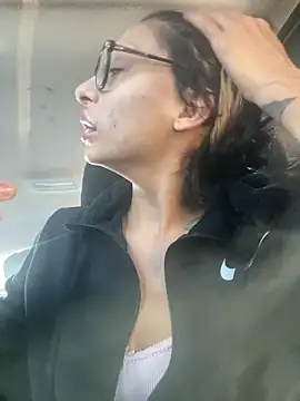 Snapshot of myloveforyouu chatting on December 21, 9:55 pm myloveforyouu online show from December 21, 9:55 pm