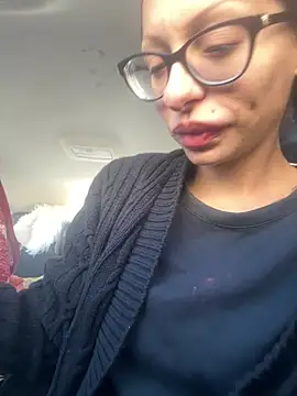 Snapshot of myloveforyouu chatting on January 10, 4:20 pm myloveforyouu online show from January 10, 4:20 pm