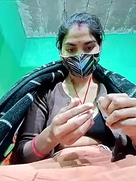 Snapshot of HOTBABITARAJ chatting on January 6, 10:46 am HOTBABITARAJ online show from January 6, 10:46 am