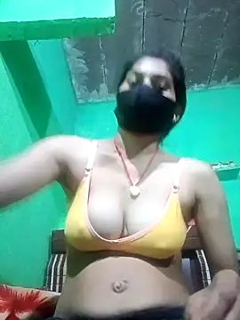 Snapshot of HOTBABITARAJ chatting on February 2, 10:24 am HOTBABITARAJ online show from February 2, 10:24 am