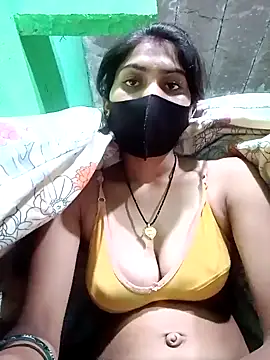 Snapshot of HOTBABITARAJ chatting on February 16, 7:15 am HOTBABITARAJ online show from February 16, 7:15 am