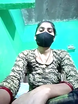 Snapshot of HOTBABITARAJ chatting on March 1, 4:47 am HOTBABITARAJ online show from March 1, 4:47 am