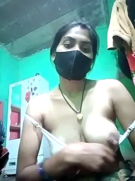 Snapshot of HOTBABITARAJ chatting on March 14, 12:43 am HOTBABITARAJ online show from March 14, 12:43 am