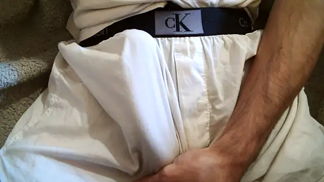 Snapshot of KoyuHanara chatting on November 3, 3:13 pm KoyuHanara online show from November 3, 3:13 pm