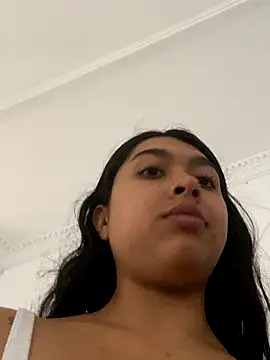 SweetLatiin  online show from November 30, 4:55 pm