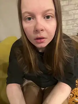 wrenlie online show from March 15, 7:48 pm