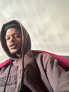 Snapshot of rayyymack chatting on February 5, 2:11 pm rayyymack online show from February 5, 2:11 pm