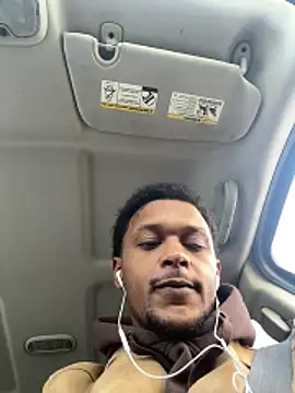 Snapshot of rayyymack chatting on February 6, 2:53 pm rayyymack online show from February 6, 2:53 pm