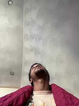 Snapshot of rayyymack chatting on February 15, 2:03 pm rayyymack online show from February 15, 2:03 pm