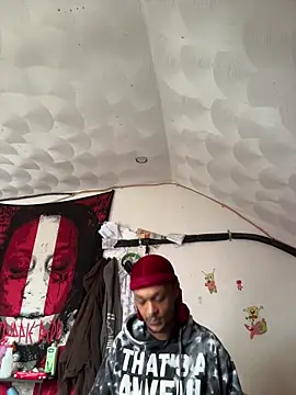 Snapshot of rayyymack chatting on February 17, 3:29 pm rayyymack online show from February 17, 3:29 pm