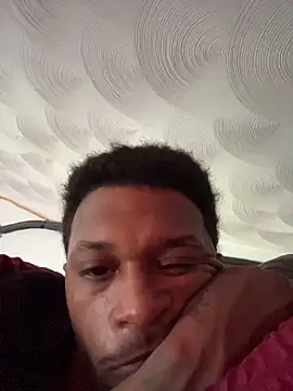 Snapshot of rayyymack chatting on February 19, 1:18 pm rayyymack online show from February 19, 1:18 pm