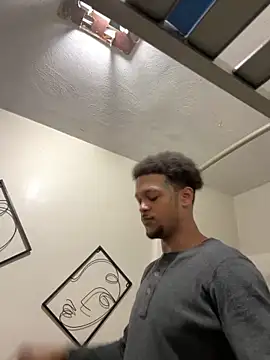 Snapshot of rayyymack chatting on March 7, 1:52 pm rayyymack online show from March 7, 1:52 pm