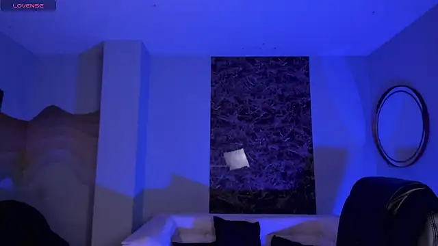 ValeriaRiveraX online show from March 12, 10:05 am