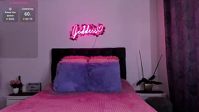 Agata goddess online show from March 4, 9:22 pm