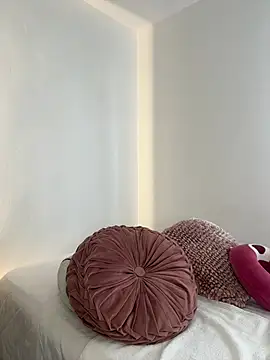 Snapshot of mariablonde_ chatting on June 26, 5:39 pm mariablonde online show from June 26, 5:39 pm