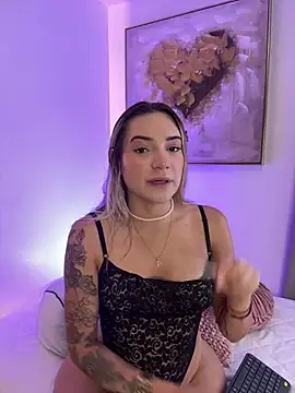 Snapshot of mariablonde_ chatting on July 13, 6:00 pm mariablonde online show from July 13, 6:00 pm