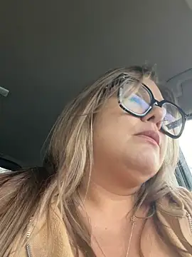 LolaBeretta online show from October 13, 7:47 pm