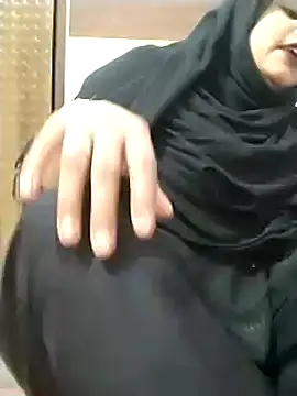 Indian-Nazia online show from February 1, 1:41 pm