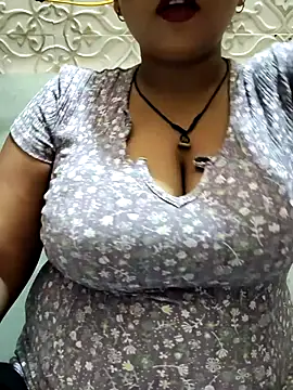 Snapshot of Indian-Nazia chatting on July 8, 6:34 pm Indian-Nazia online show from July 8, 6:34 pm