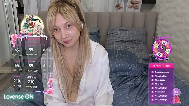 GoodGirl0024 online show from January 20, 10:15 pm