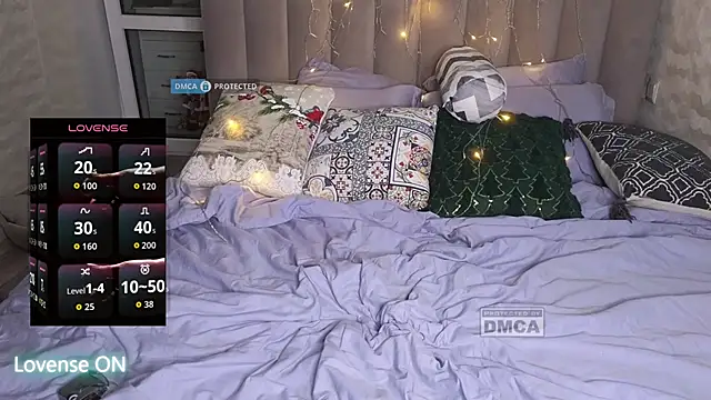 GoodGirl0024 online show from January 16, 8:35 pm