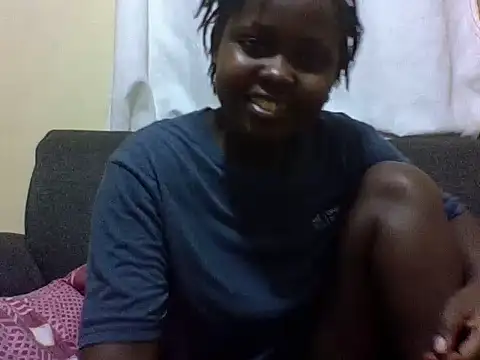 Sweetcecie01 online show from March 20, 9:19 pm