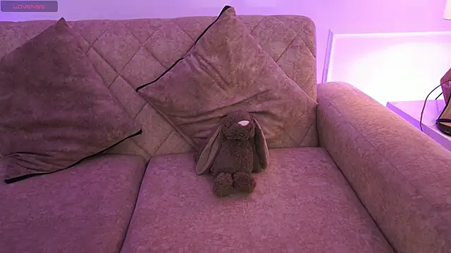 Anybuny online show from April 8, 11:32 am