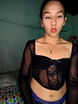 Snapshot of PoisonIvy15_ chatting on February 16, 11:37 pm PoisonIvy15  online show from February 16, 11:37 pm