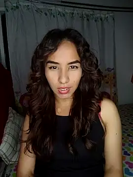 Snapshot of PoisonIvy15_ chatting on February 20, 4:07 am PoisonIvy15  online show from February 20, 4:07 am
