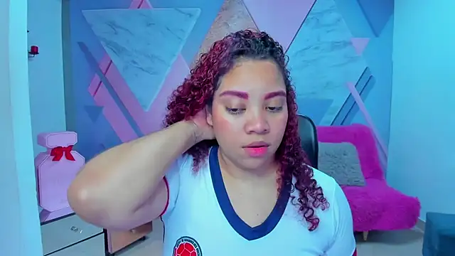 AngelaCoffee online show from November 14, 3:27 am