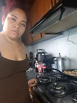 AngelaCoffee online show from February 15, 6:15 pm