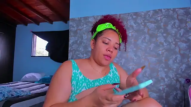 AngelaCoffee online show from March 9, 9:52 pm