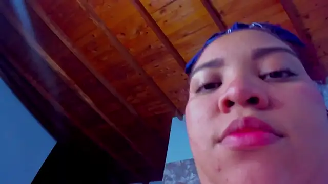 AngelaCoffee online show from March 20, 1:10 am