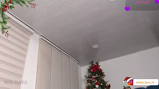 ashely ryan24 online show from December 20, 12:07 am