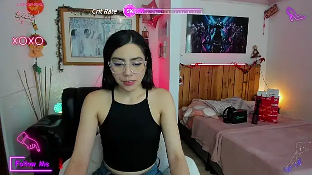 LauGrayJ online show from January 8, 8:18 pm